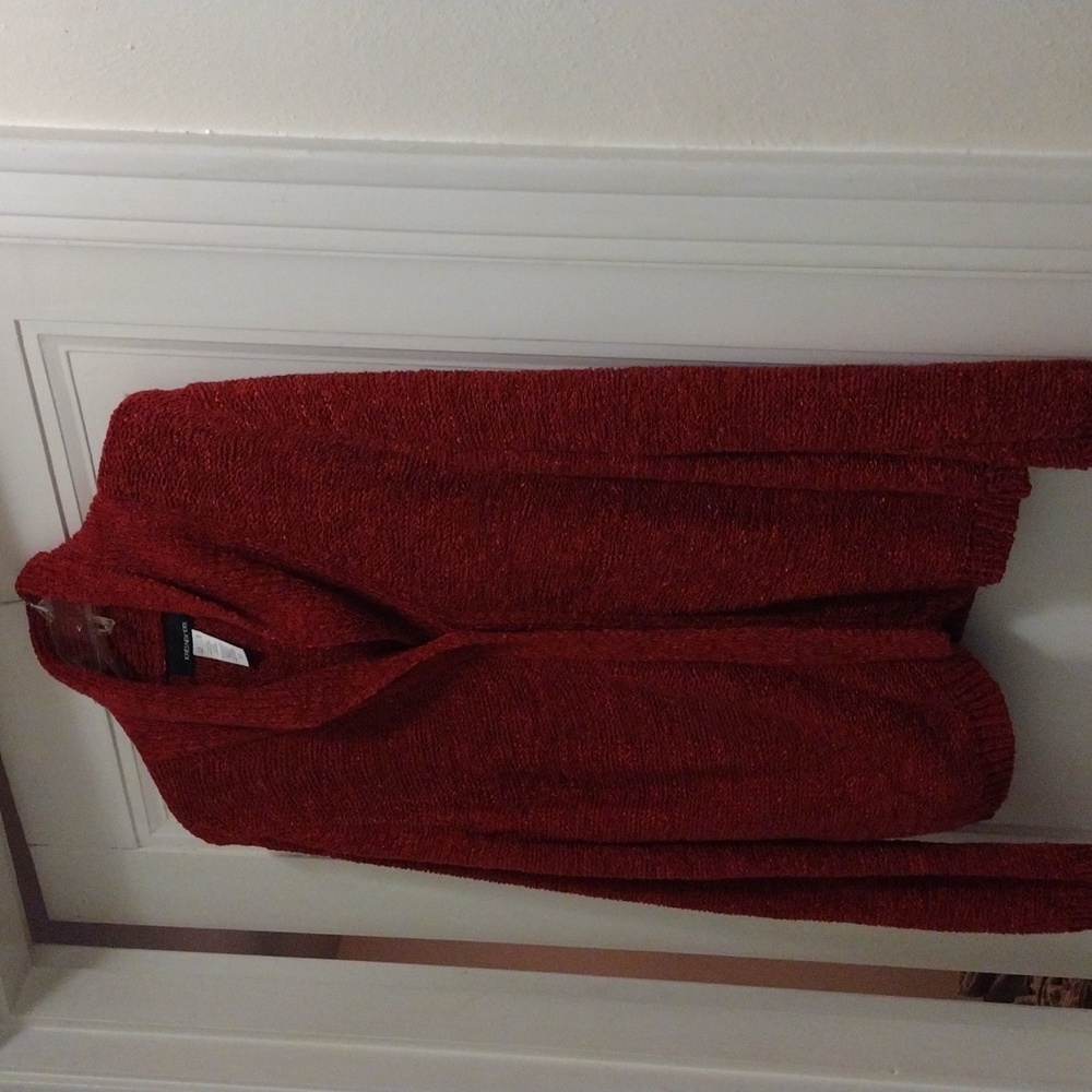 Sweater - Picture 2 of 4